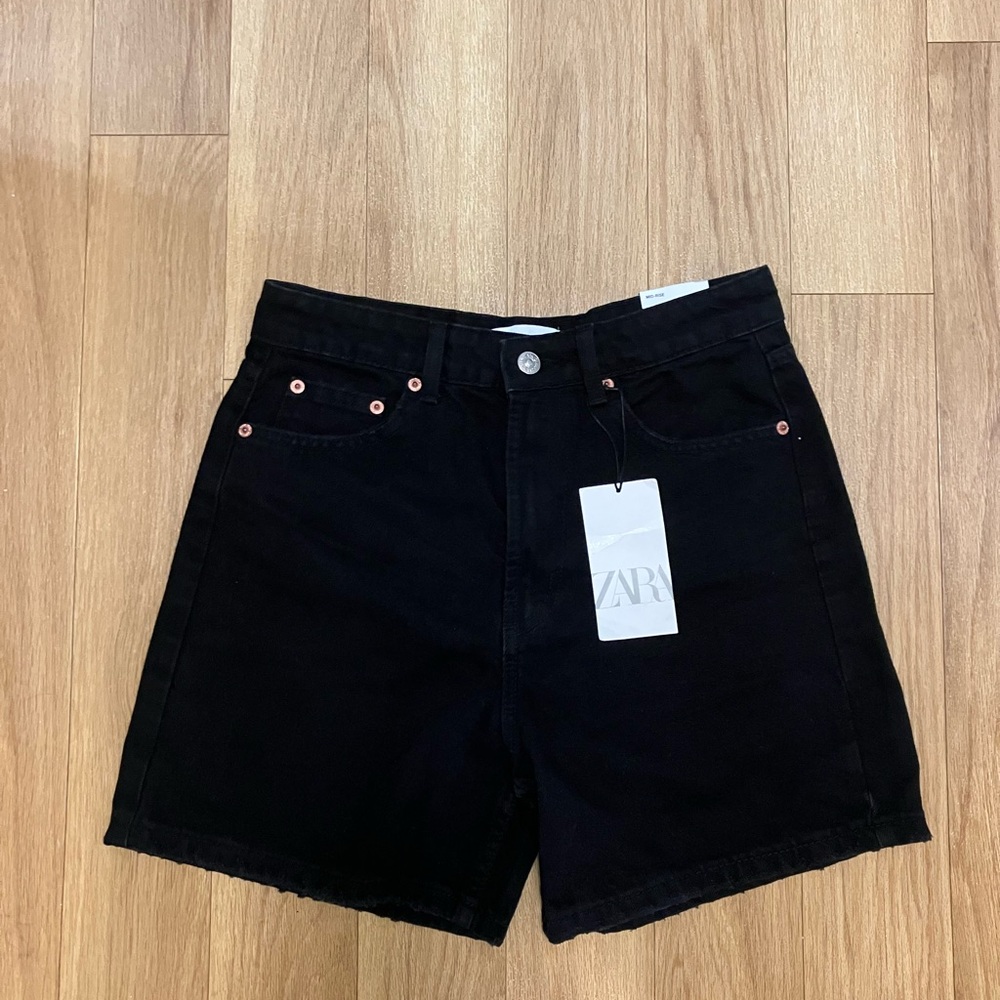 Zara Women's Black Denim Regular Bermuda Shorts